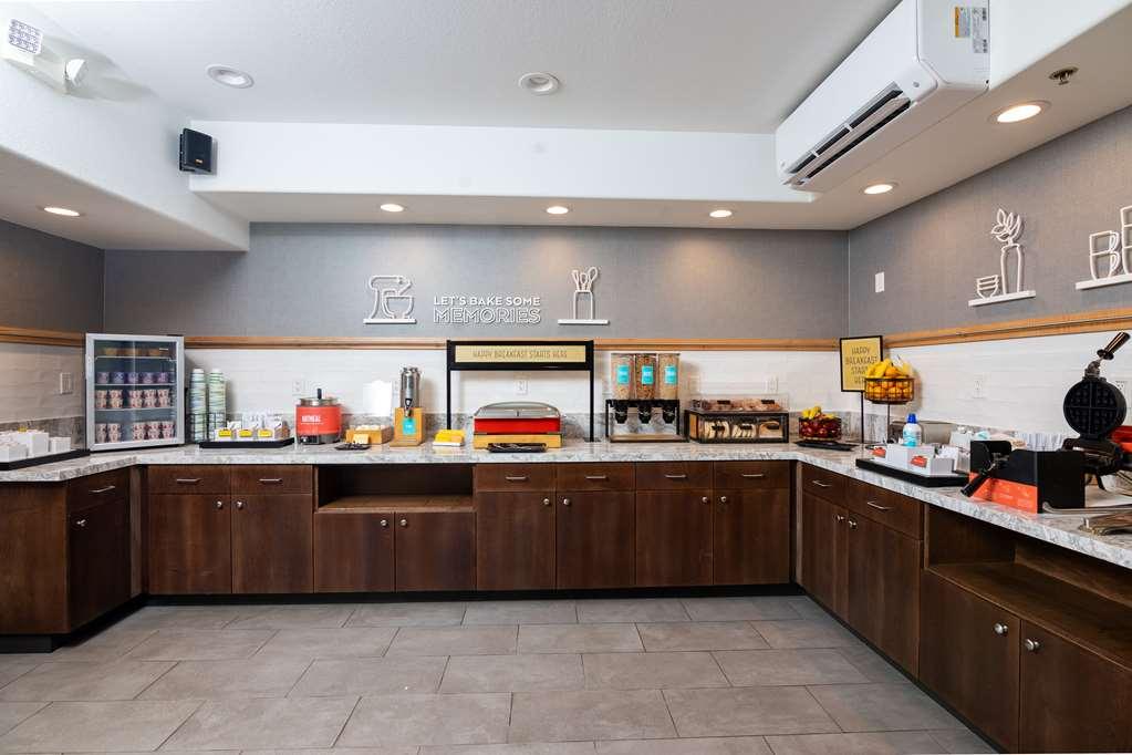 杜兰戈汉普顿酒店 餐厅 照片
